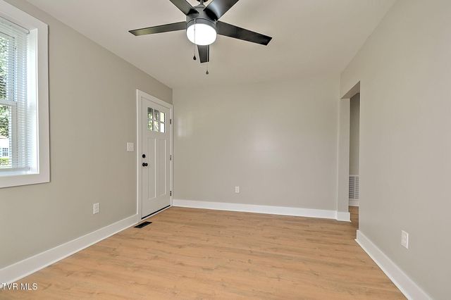 1549 Carolina Avenue, Kingsport, TN 37664