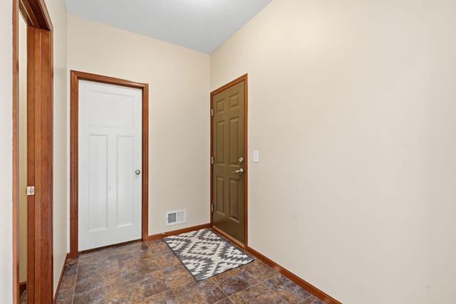 4027 148th Lane NE, Ham Lake, MN 55304