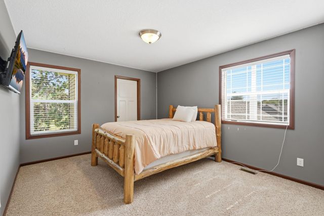 4027 148th Lane NE, Ham Lake, MN 55304