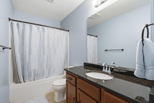 4027 148th Lane NE, Ham Lake, MN 55304