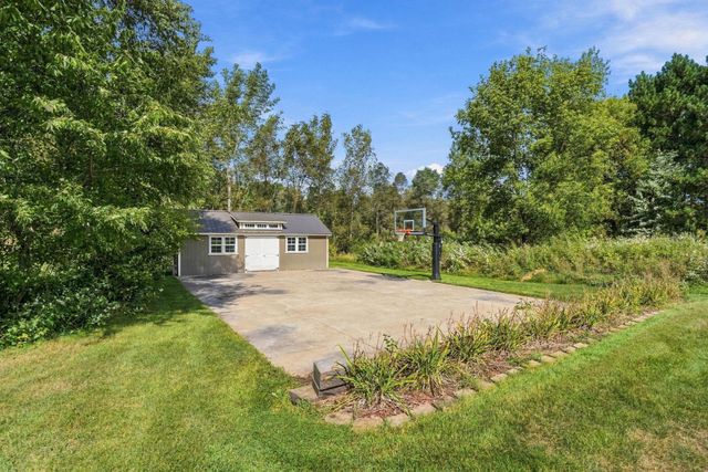 4027 148th Lane NE, Ham Lake, MN 55304