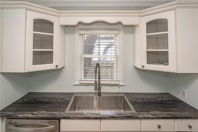 120 Pinecrest Drive, Fayetteville, NC 28305