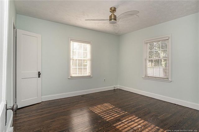 120 Pinecrest Drive, Fayetteville, NC 28305