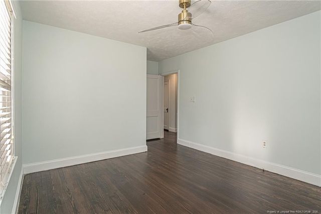 120 Pinecrest Drive, Fayetteville, NC 28305