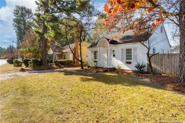 120 Pinecrest Drive, Fayetteville, NC 28305