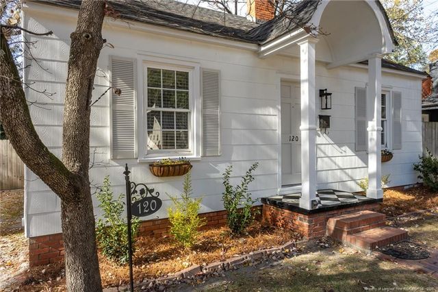 120 Pinecrest Drive, Fayetteville, NC 28305