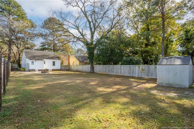 120 Pinecrest Drive, Fayetteville, NC 28305