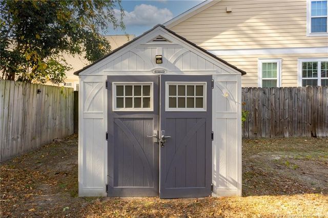 120 Pinecrest Drive, Fayetteville, NC 28305