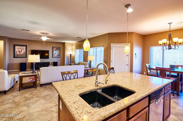 2316 W CORRAL Road, Phoenix, AZ 85041