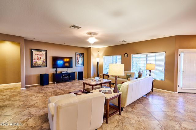 2316 W CORRAL Road, Phoenix, AZ 85041