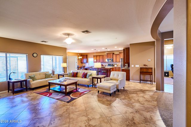 2316 W CORRAL Road, Phoenix, AZ 85041