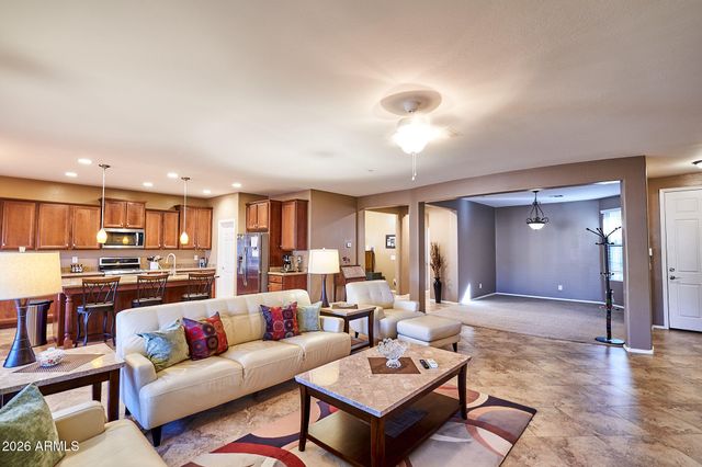 2316 W CORRAL Road, Phoenix, AZ 85041