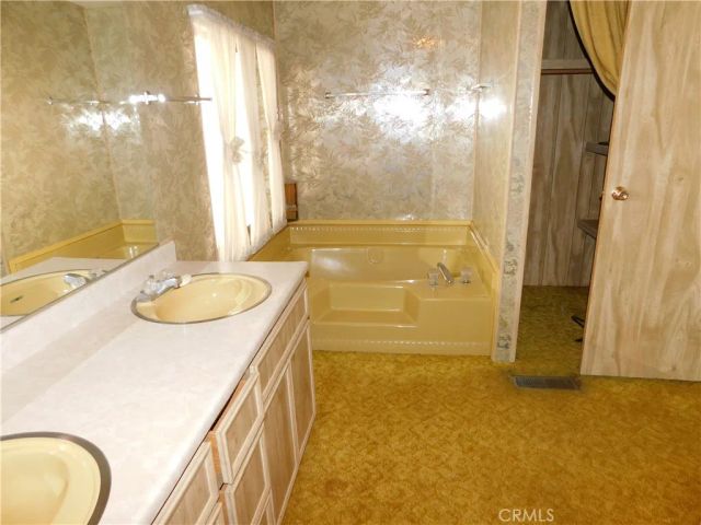 33600 Calimesa 111, Yucaipa, CA 92399