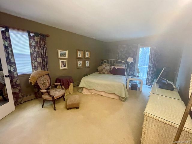 77 Parkside Drive, Suffern, NY 10901