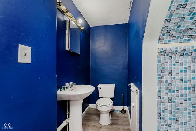 706 E 32nd Street, Anderson, IN 46016