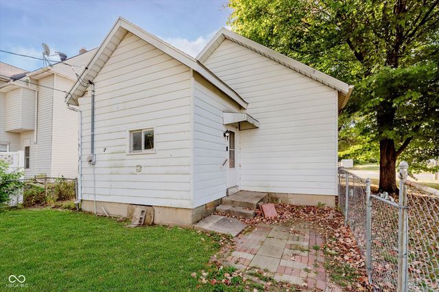 706 E 32nd Street, Anderson, IN 46016