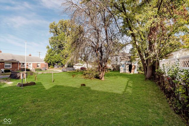 706 E 32nd Street, Anderson, IN 46016