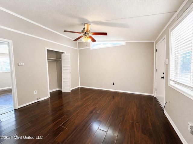 8658 Bunker Hill Drive, Southaven, MS 38671