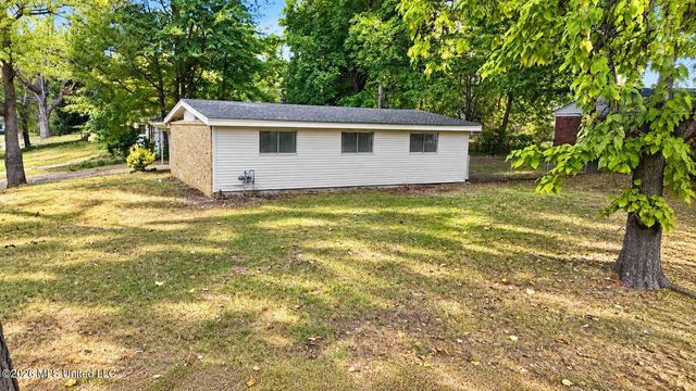 8658 Bunker Hill Drive, Southaven, MS 38671