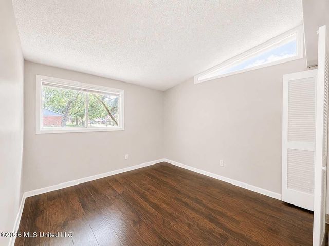 8658 Bunker Hill Drive, Southaven, MS 38671