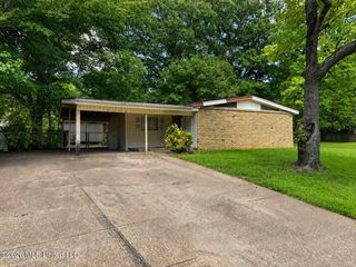 8658 Bunker Hill Drive, Southaven, MS 38671