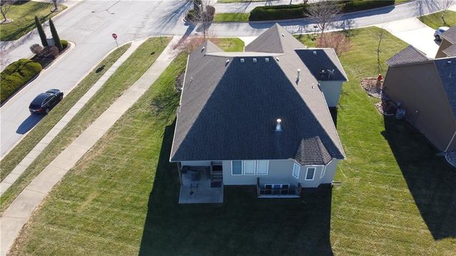 14650 S Glen Eyrie Street, Olathe, KS 66061