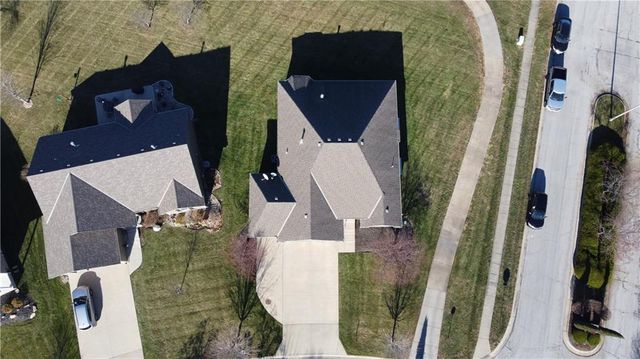 14650 S Glen Eyrie Street, Olathe, KS 66061