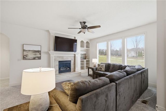 14650 S Glen Eyrie Street, Olathe, KS 66061