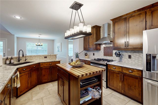 4607 Caddie Court, College Station, TX 77845