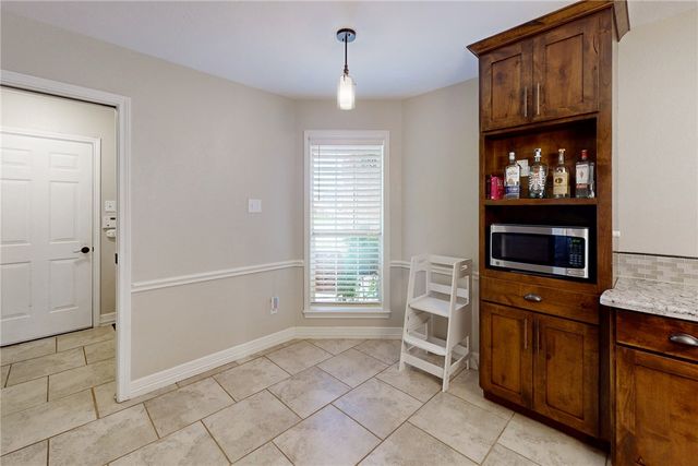 4607 Caddie Court, College Station, TX 77845