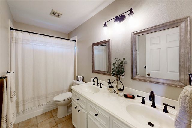 4607 Caddie Court, College Station, TX 77845