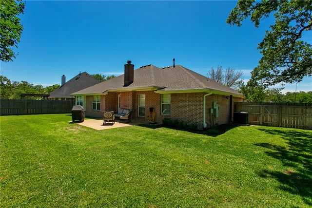 4607 Caddie Court, College Station, TX 77845
