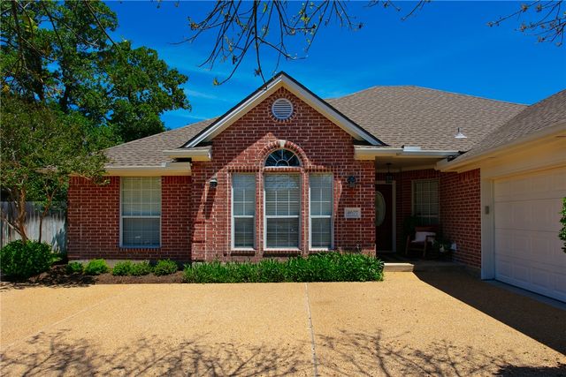 4607 Caddie Court, College Station, TX 77845