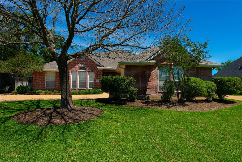4607 Caddie Court, College Station, TX 77845