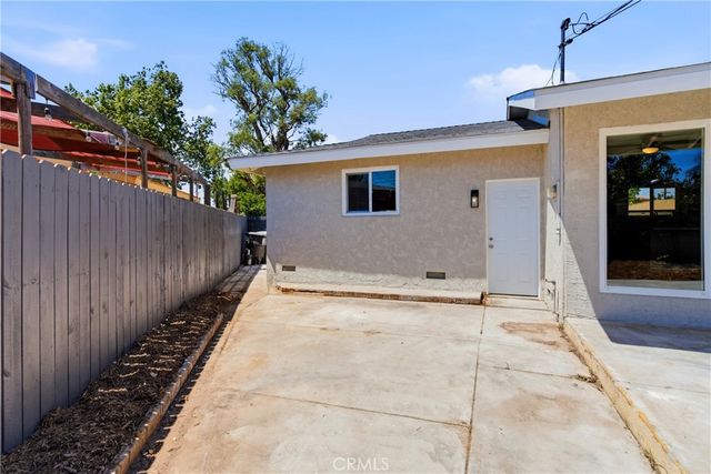 8254 San Vicente Avenue, Riverside, CA 92504