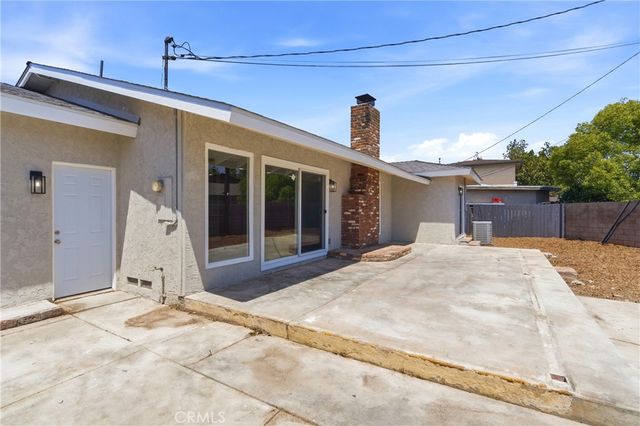 8254 San Vicente Avenue, Riverside, CA 92504