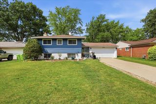 2561 Bingham, Auburn Hills, MI 48326