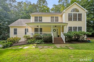 85 McVeagh Road, Westbrook, CT 06498