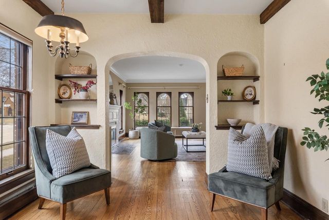 4685 N Woodburn STREET, Whitefish Bay, WI 53211