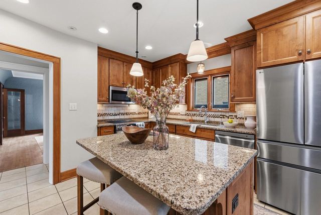 4685 N Woodburn STREET, Whitefish Bay, WI 53211