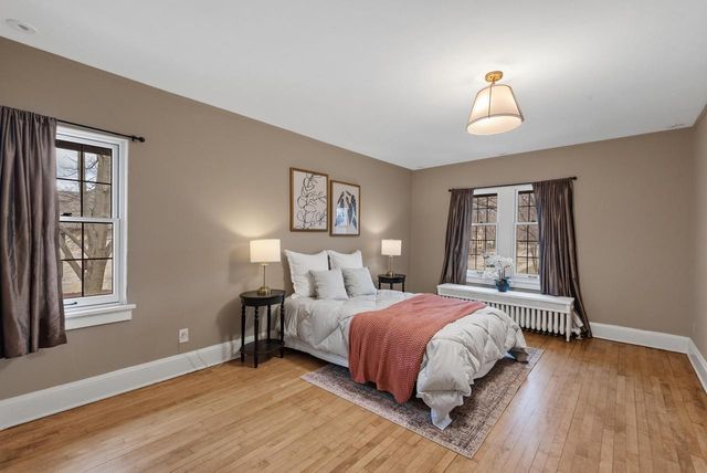 4685 N Woodburn STREET, Whitefish Bay, WI 53211