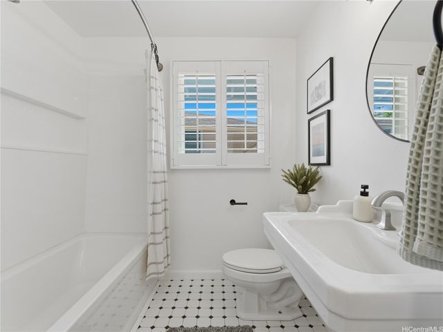 620 Hao Street, Honolulu, HI 96821