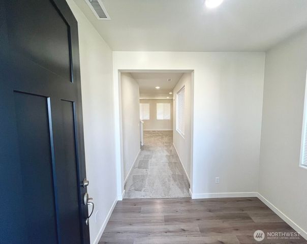 9045 Viola Street SE, Tumwater, WA 98501