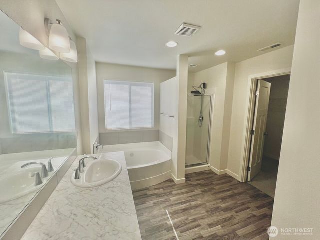 9045 Viola Street SE, Tumwater, WA 98501