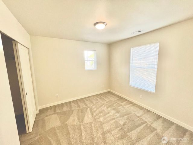 9045 Viola Street SE, Tumwater, WA 98501