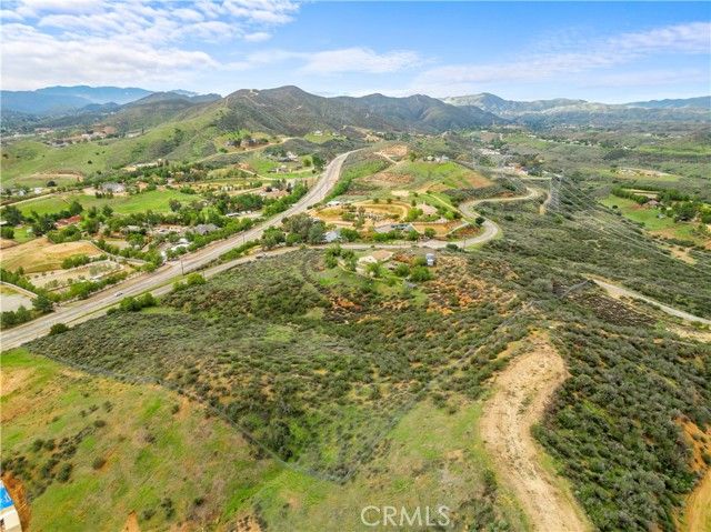 10657 Mint Canyon, Agua Dulce, CA 91390