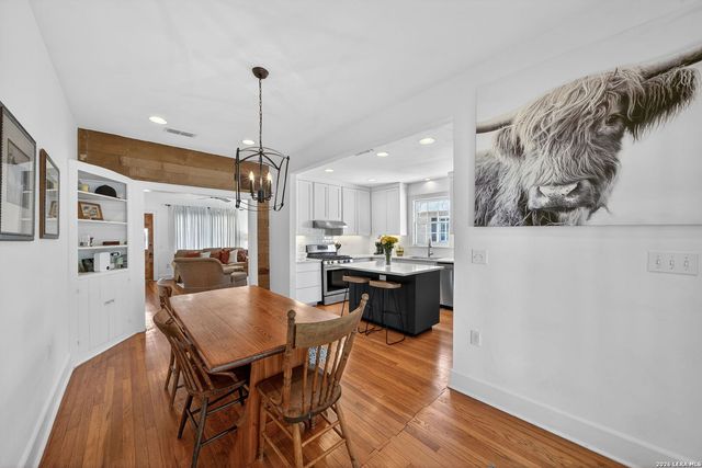 608 RIVER RD, Boerne, TX 78006