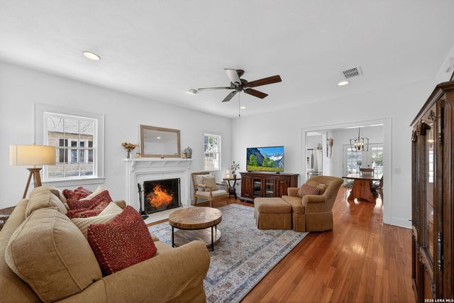 608 RIVER RD, Boerne, TX 78006