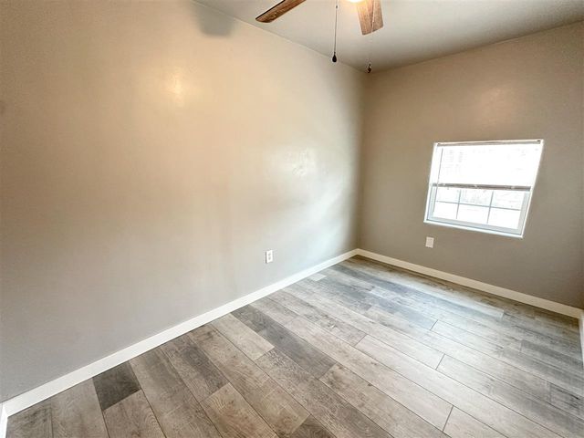 1717 NW Smith, Lawton, OK 73507