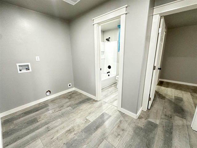 1717 NW Smith, Lawton, OK 73507